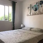 Lovely One Bedroom Unit With Balcony And Pool Apartment *