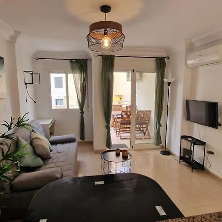 Lovely One Bedroom Unit With Balcony And Pool * 德尼亚